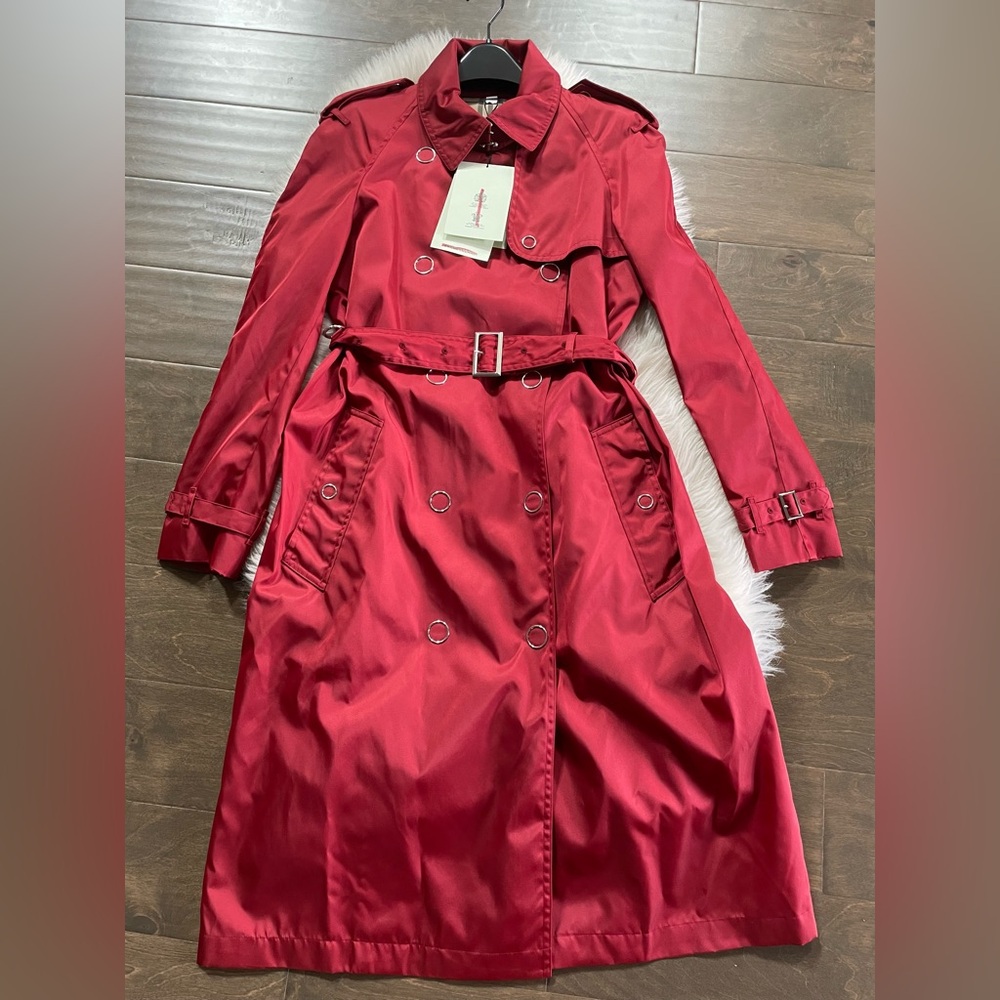 Burberry women’s trench coat